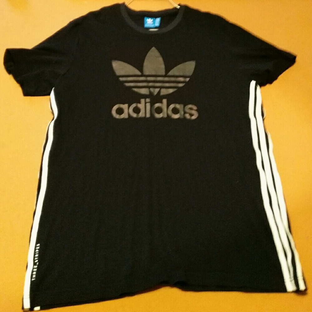 Adidas T shirt